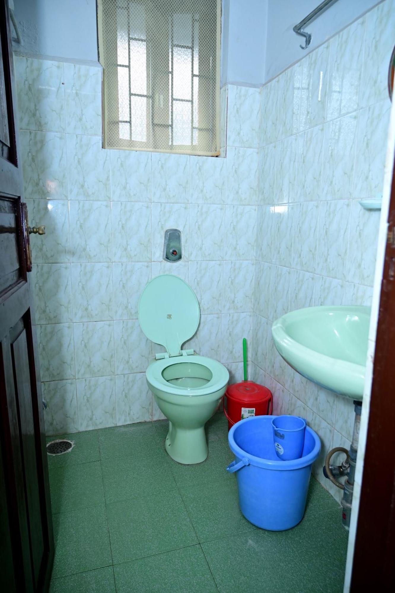 Clinton Guest House קולבה מראה חיצוני תמונה